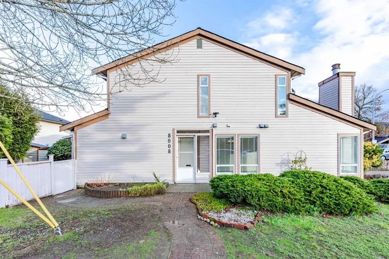 8008 ASH STREET - photo 3 of 25