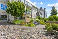 104 1371 FOSTER STREET - thumbnail 32