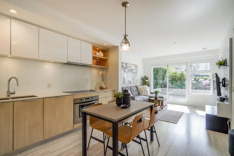 214 111 E 3RD STREET - photo 4 of 20