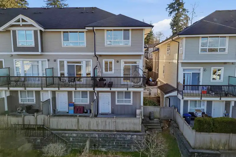 40 2955 156 STREET - photo 3 of 32