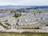 218 15735 CROYDON DRIVE - thumbnail 38