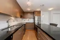 218 15735 CROYDON DRIVE - thumbnail 8