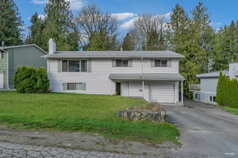 11250 KENDALE VIEW - photo 3 of 25