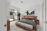 307 1588 JOHNSTON ROAD - thumbnail 16