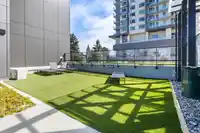 307 1588 JOHNSTON ROAD - thumbnail 36