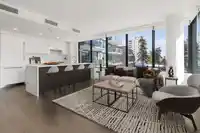 307 1588 JOHNSTON ROAD - thumbnail 6