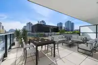 307 1588 JOHNSTON ROAD - thumbnail 7