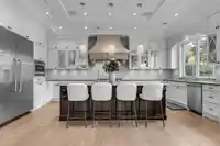 3490 164A STREET - thumbnail 12