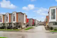 51 1639 162 STREET - thumbnail 13