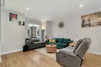 51 1639 162 STREET - thumbnail 3