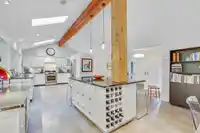 12549 27 AVENUE - thumbnail 9