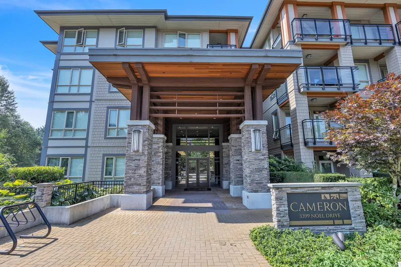 306 3399 NOEL DRIVE - photo 2 of 20