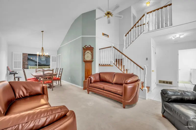 6833 NICHOLSON ROAD - photo 2 of 25