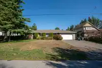 13139 14 AVENUE - thumbnail 1