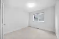 16792 17B AVENUE - thumbnail 33