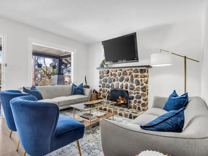 16 N KASLO STREET - photo 4 of 20