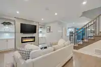 17 16355 23 AVENUE - thumbnail 1