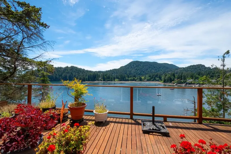 345 DAVID ROAD - photo 1 of 25